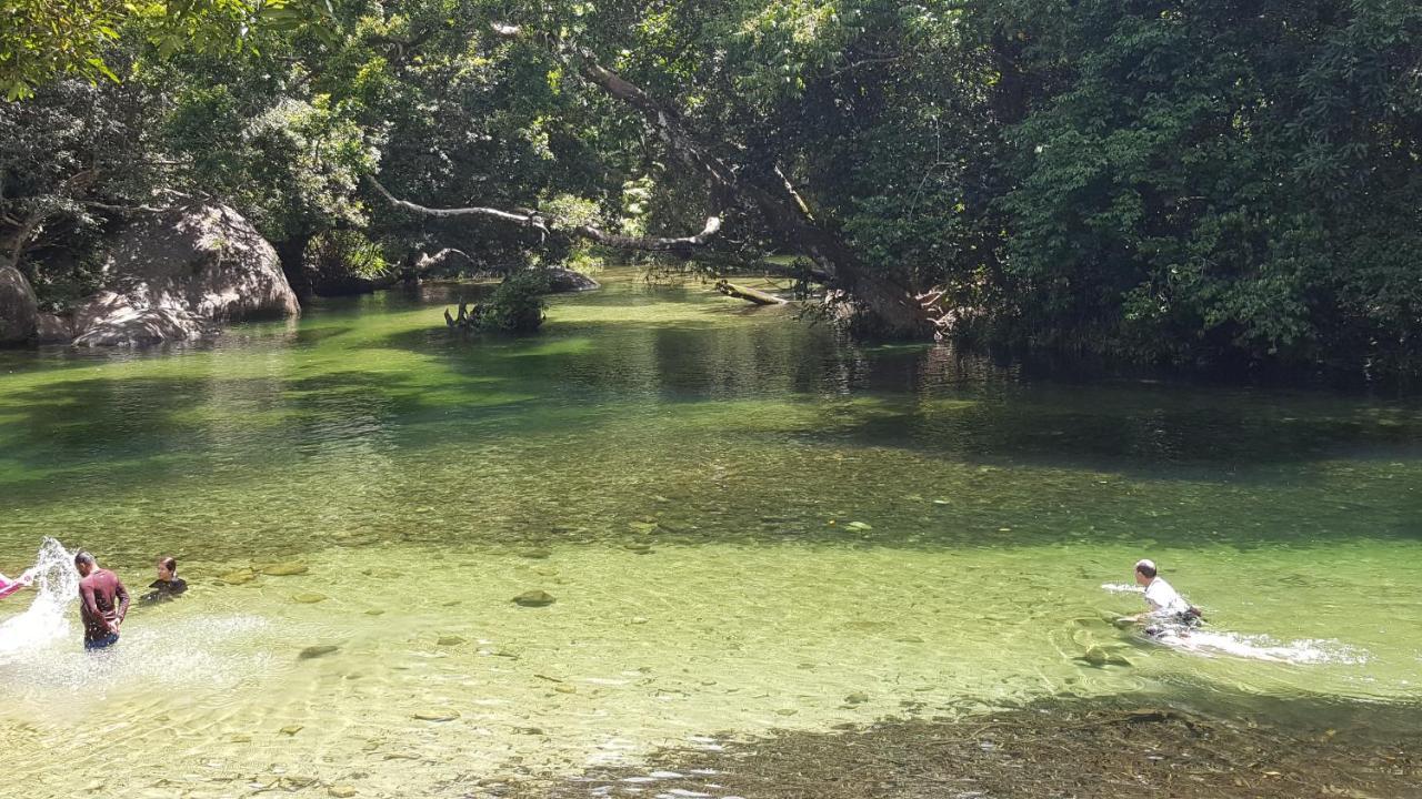 ホテル バビンダ クォーターズ Babinda エクステリア 写真